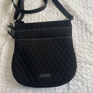 Vera Bradley across body quilted bag.